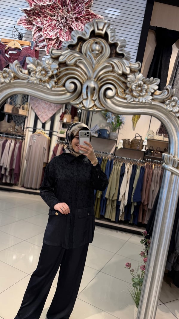 KENDİNDEN DESENLİ TAKIM