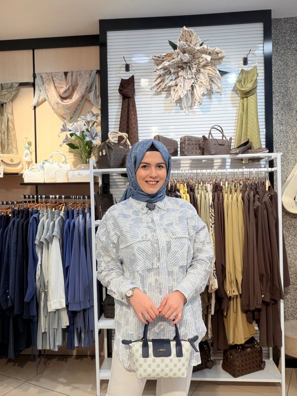 MOODBASİC BONCUKLU KESME JAKAR PAMUKLU GÖMLEK