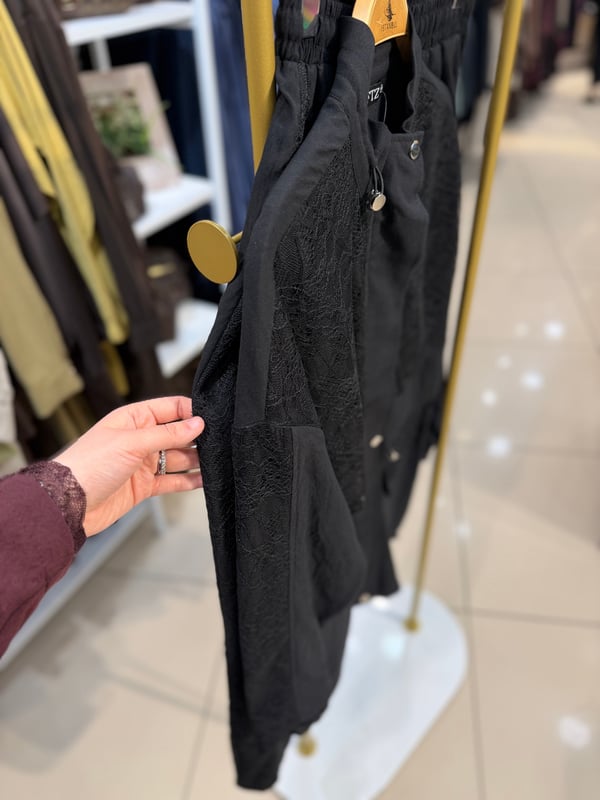PAMUKLU GÜPÜR DETAYLI TAKIM