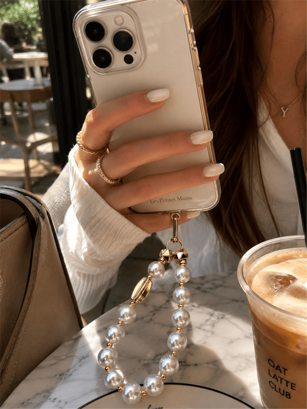 Iconic İncili Altın Telefon Askısı, Boncuklu Telefon Charmı ve Çanta Aksesuarı