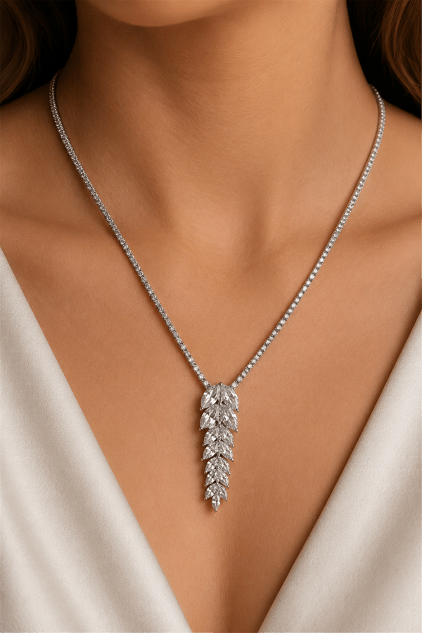 Leafnecklace Sallantılı Yaprak Mozanıt Kolye | Şık El Yapımı Bijuteri Kadın Kolyesi