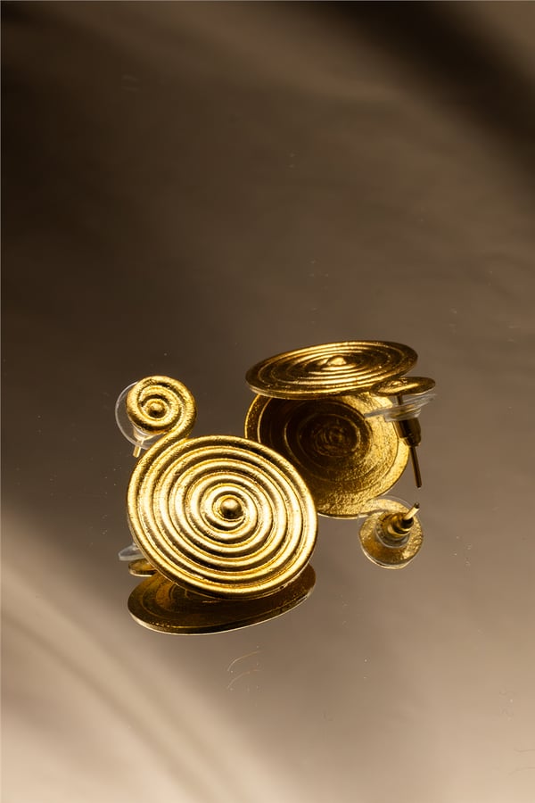 Spiral Pirinç Altın Kaplama Küpe