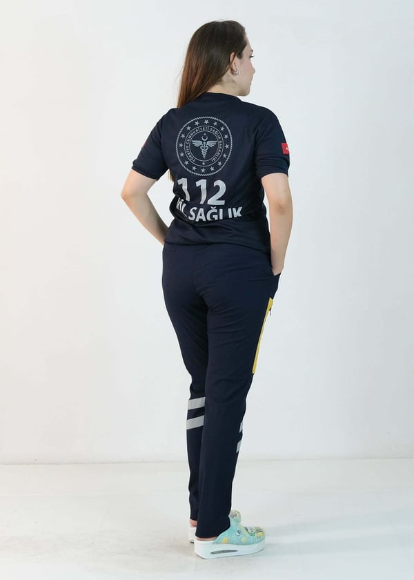 112 V Yaka Dry Touch Tişört