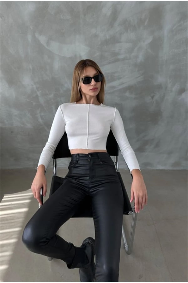 Dikişli ve Likralı Uzun Kol Ekru Crop
