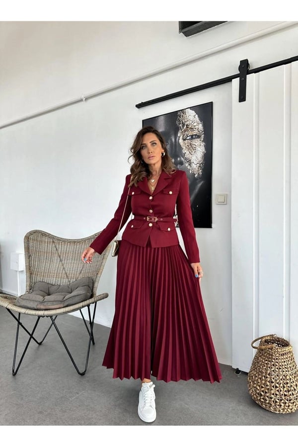 Elizabeth Gold Kemerli - Düğmeli Blazer Ceket Ve Piliseli Uzun Etek Takım