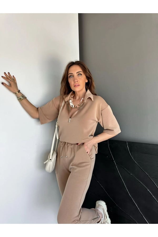 Gri Yaka Ve Paçası Fermuarlı Takım
