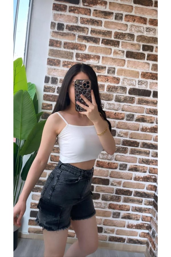 Kadın Kot Sort Comfort Likralı Yüksek Bel Kargo Cep