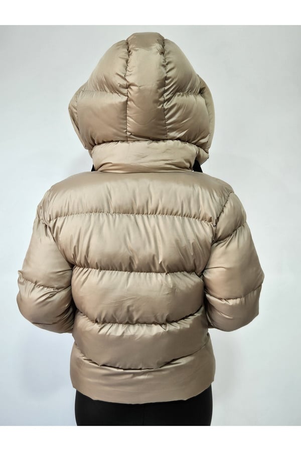 Krem Rengi Uzun Boy Kadın Mont