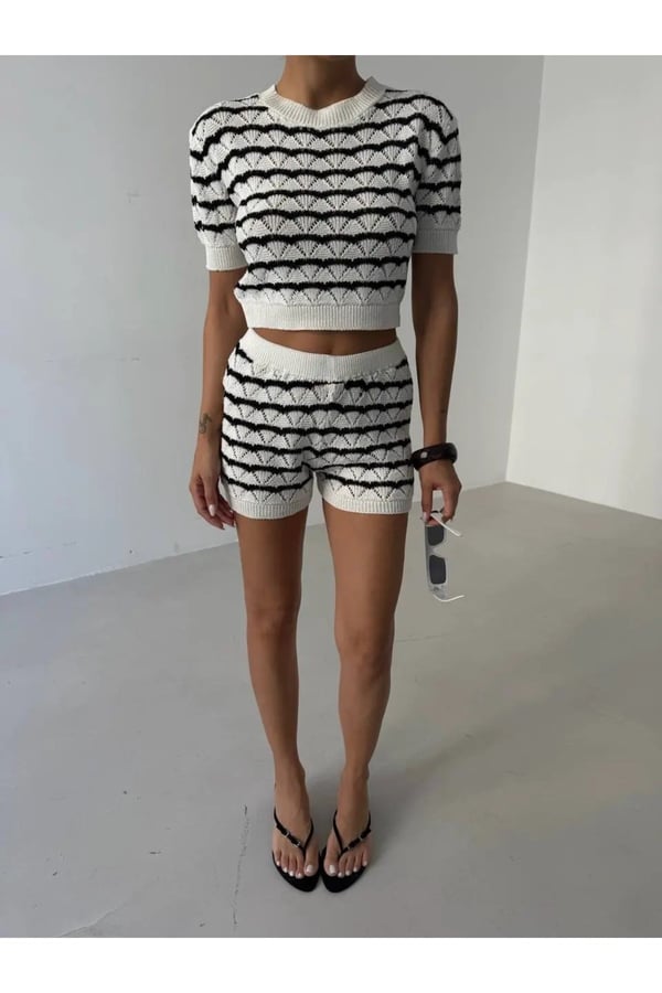 Orijinal ZR Model Çizgili Örgü Esnek Seksi Dar Kesim Crop Bluz Yüksek Bel Şort