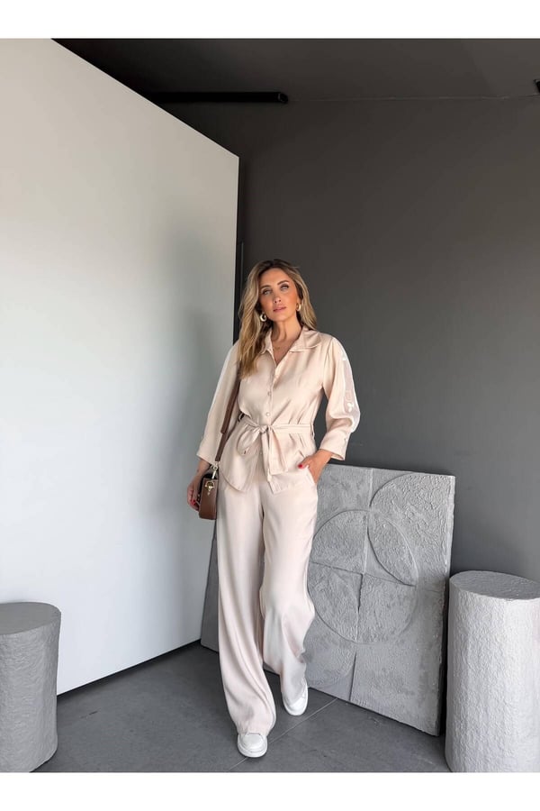 Premium Kalite Kuşak Detaylı Rahat Kesim Gömlek Pantolon İkili Takım