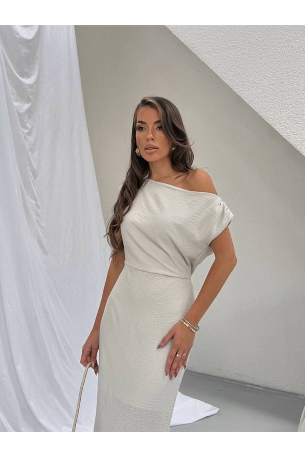 Premium Kayık Yaka Drape Detaylı Midi Elbise