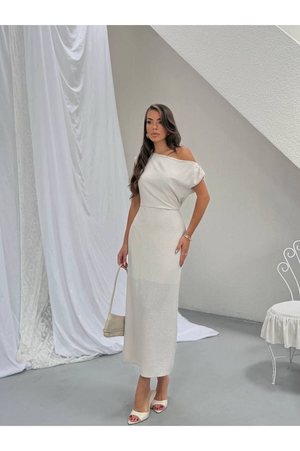 Premium Kayık Yaka Drape Detaylı Midi Elbise