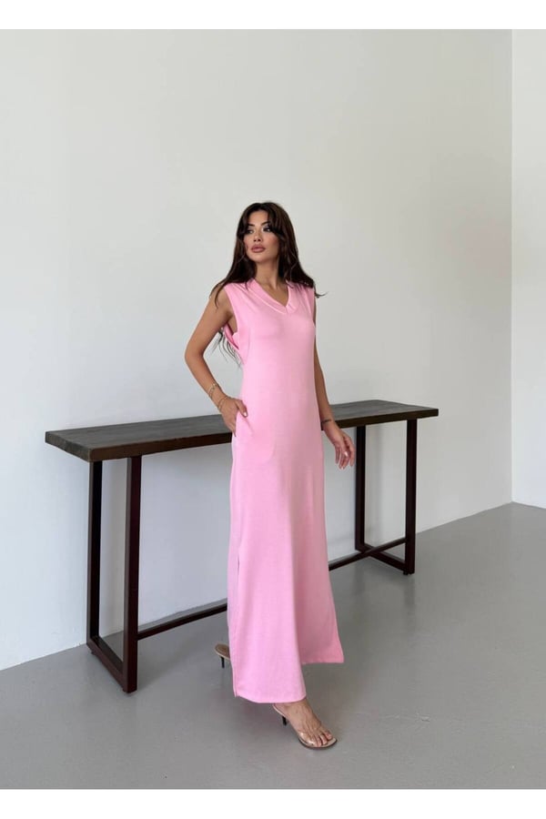 Premium Kumaş A Kalite Pamuklu V Yaka Yırtmaçlı Uzun Elbise