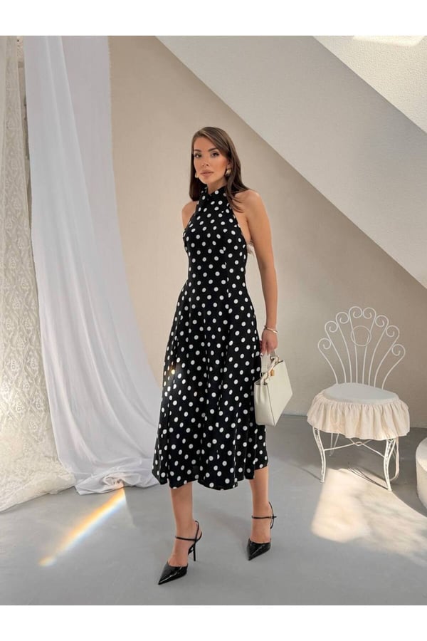 Premium Puantiyeli Halter Yaka Midi Elbise Şık ve Zarif Tasarım