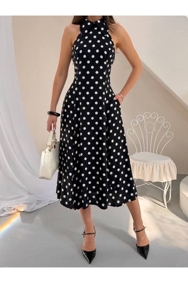 Premium Puantiyeli Halter Yaka Midi Elbise Şık ve Zarif Tasarım