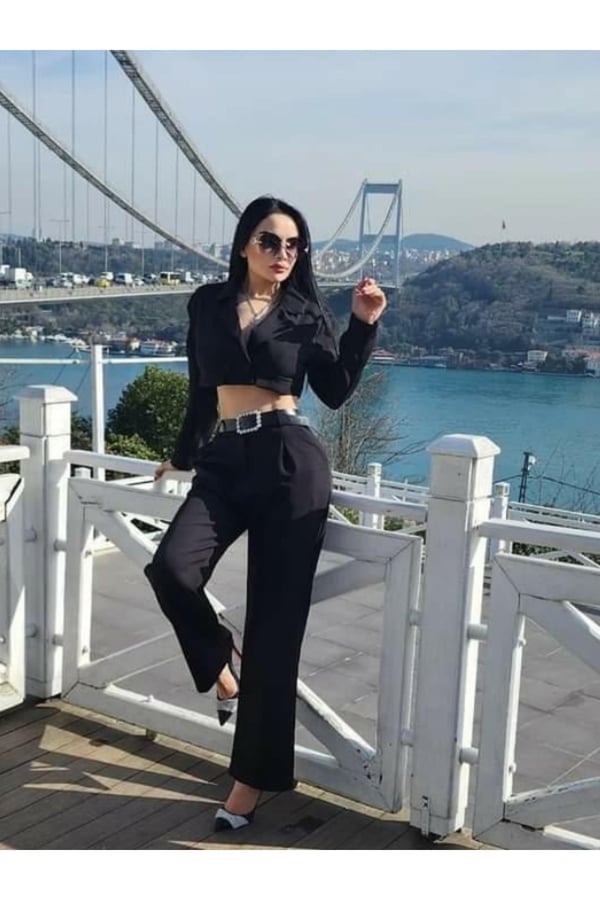 Siyah Crop Ceket Pantolon Takımı