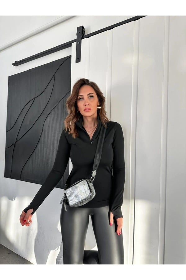 Siyah Parmak Detaylı Likralı Sweatshirt Bluz Içi Şardonlu