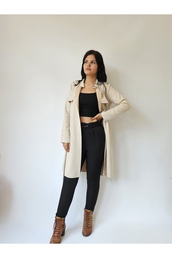 Uzun Süet Trençkot Kuşaklı Yırtmaçlı Astarsız Krem Renk Kadın Trençkot