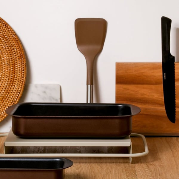 Chromatica Paslanmaz Çelik PBT Kahverengi Düz Spatula 34,5 cm