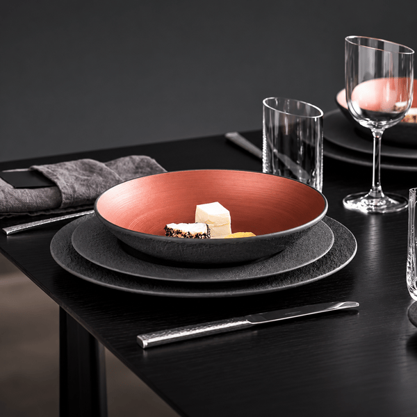 VILLEROY&BOCH MAN. ROCK GLOW BOWL FLAT 24CM