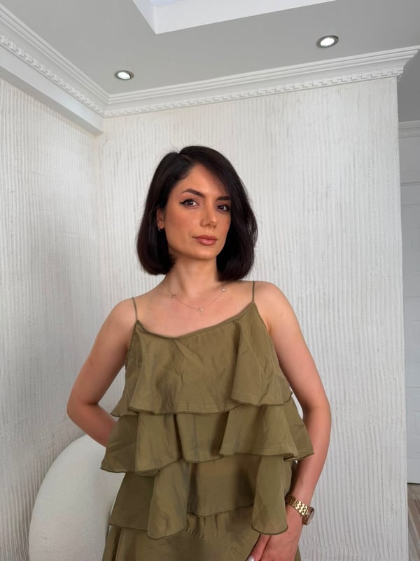 26-1YB1105 - 30995 BEBE PLUS CROP - OLİVE