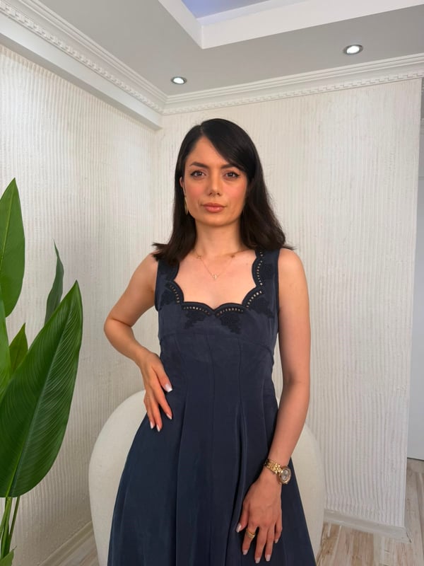 26-1YB2098 - 365 EGZOTİK ELBİSE - LACİ