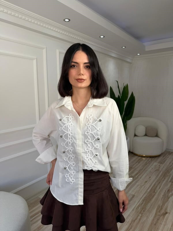 26-2KB0141 - 8181 HAYAL SÜS NAKIŞLI GÖMLEK - EKRU