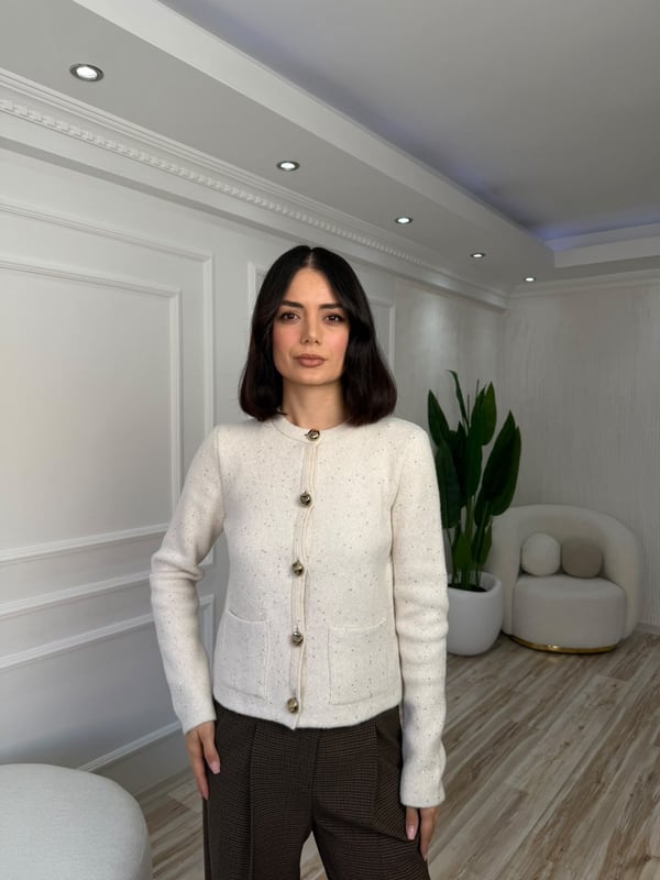 26-2KB0218 - 60935 DİLVİN BİSİKLET YAKA TİRİKO HIRKA - KREM
