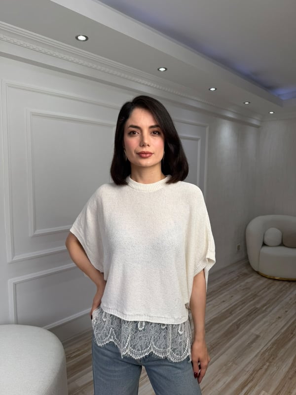 26-2KB0293 - TK261025 QU STYLE KENDİNDEN KOL DANTELLİ KAZAK - EKRU