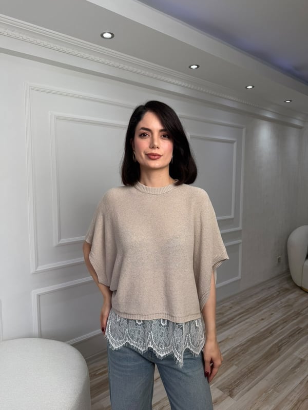 26-2KB0293 - TK261025 QU STYLE KENDİNDEN KOL DANTELLİ KAZAK - TAŞ