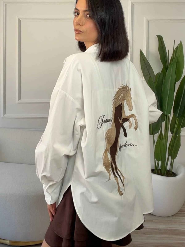 Arka At Nakışlı Oversize Gömlek - EKRU