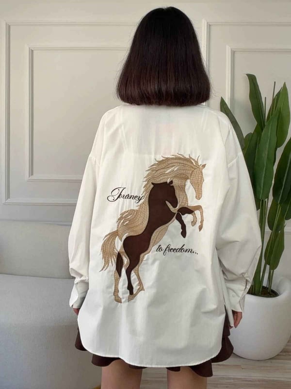 Arka At Nakışlı Oversize Gömlek - EKRU