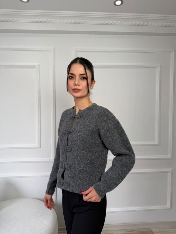 Düğüm Düğme Detaylı Triko Hırka - GRİ