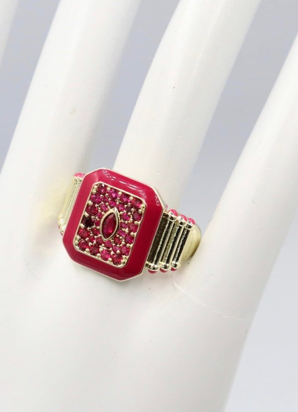     Aura Ruby