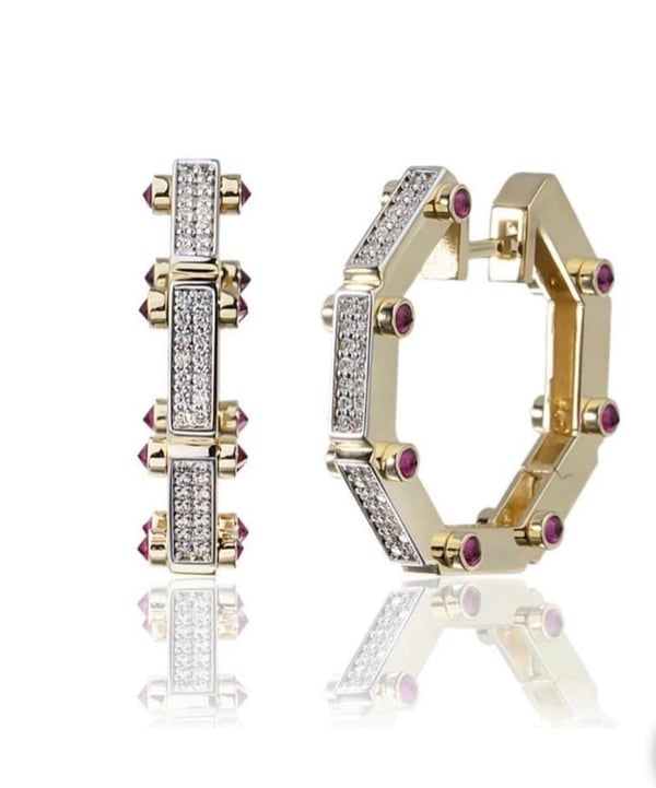     Ruby Rivet