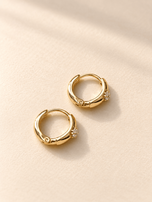 Bella Gold Mini Küpe