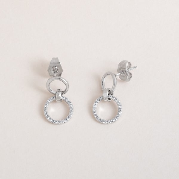 Linked Circle Sparkle Earrings