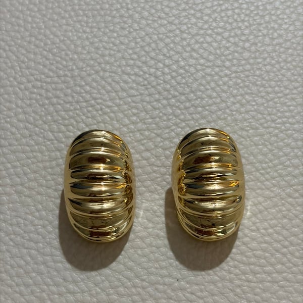 Molten Twist Hoops