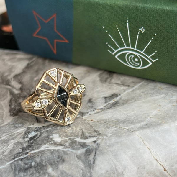 Noir Aura Ring