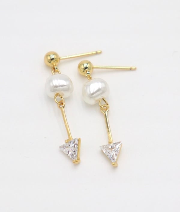 Pearl and Triangle Zircon Dangle Earrings