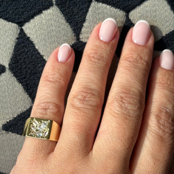 Royal Square Ring