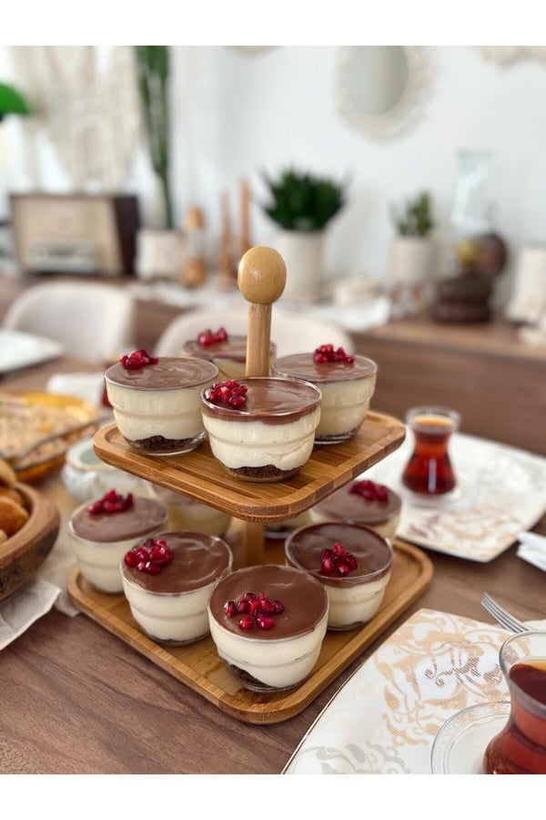 2 Katlı Kare Bambu Sunumluk – Doğal Bambu Servis Standı, Kek & Pasta Sunum Tepsisi