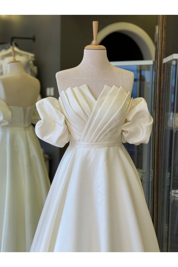 Beyaz Işık Saten Drape Detaylı Maxi Boy Nişan Ve Gece Elbisesi