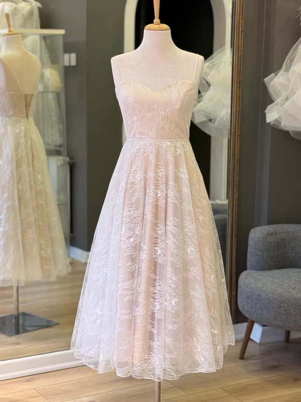 Lenta Wedding Lez Dantel Ten Rengi İnci Askılı Kalp Yaka Midi Boy Nikah Ve Gece Elbisesi