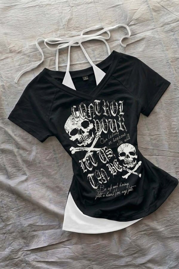 Gothic Skulls Control Baskılı Ek Askı Bağlama Detay Kısa Kollu Body