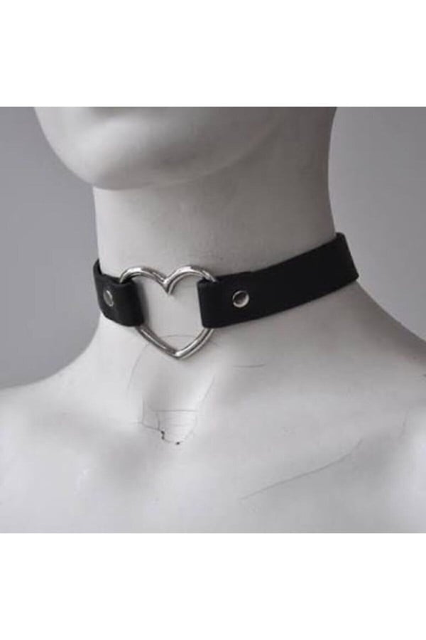 Kadın Kalp Detay Deri Choker Tasma Kolye