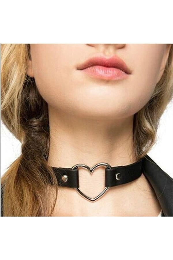 Kadın Kalp Detay Deri Choker Tasma Kolye