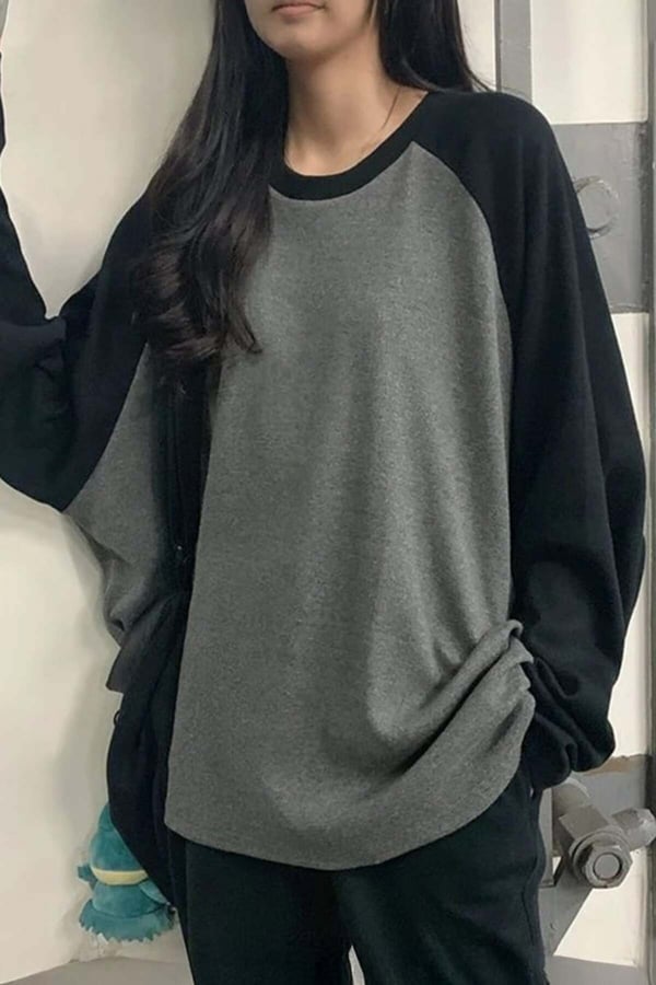 Siyah Raglan Detay Uzun Kollu Tshirt