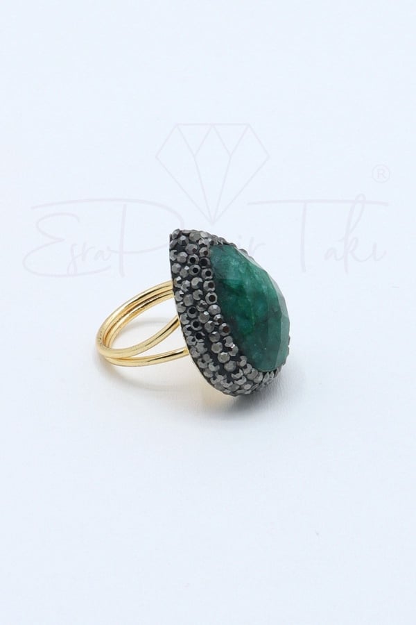 Zümrüt Taş Büyük Damla Yüzük