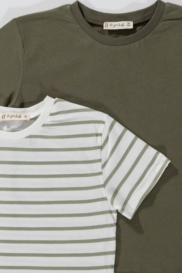 2li-cizgili-yesil-beyaz-tshirt-97bd24.jpg